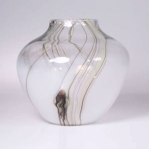 Lily Vase Squat White - Eclipse Gallery