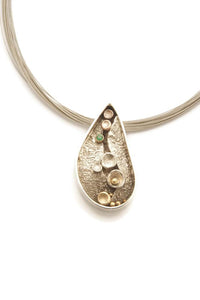 pebbles-on-the-beach-series-pendant-189-tamara-kelly