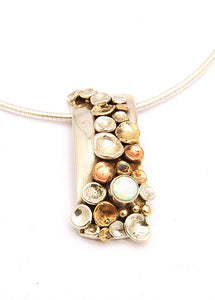 pebbles-on-the-beach-series-necklace-with-6-mm-stone-tamara-kelly